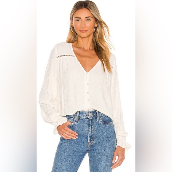 Amuse Society Tops - Sarah Long Sleeve Woven Blouse - Women's medium
